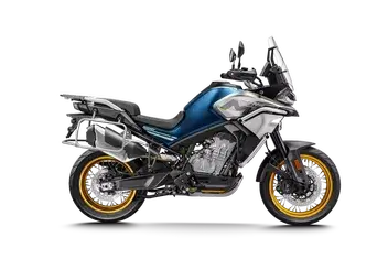 800mt touring 90 right studio image